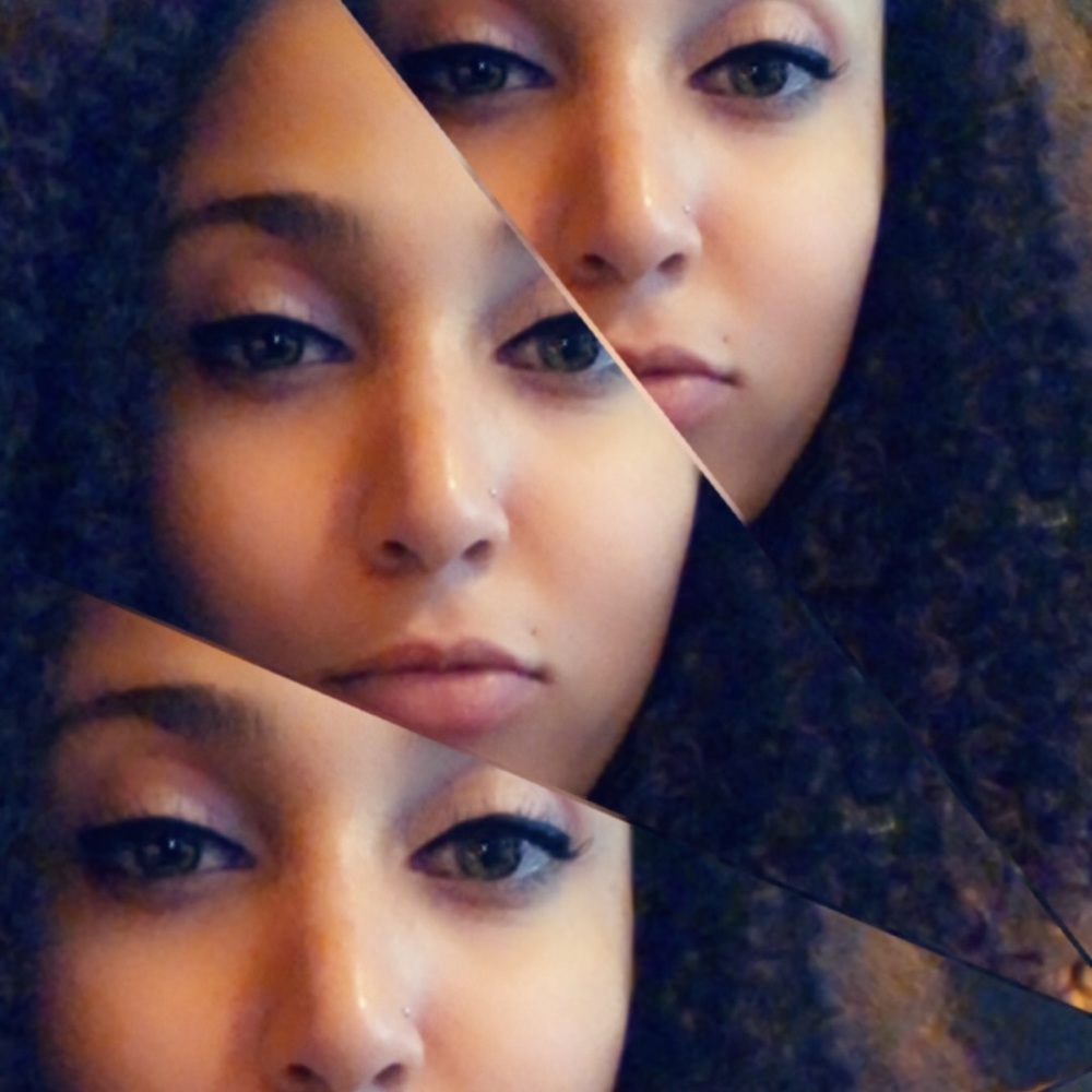 Meet your Posher, Samantha